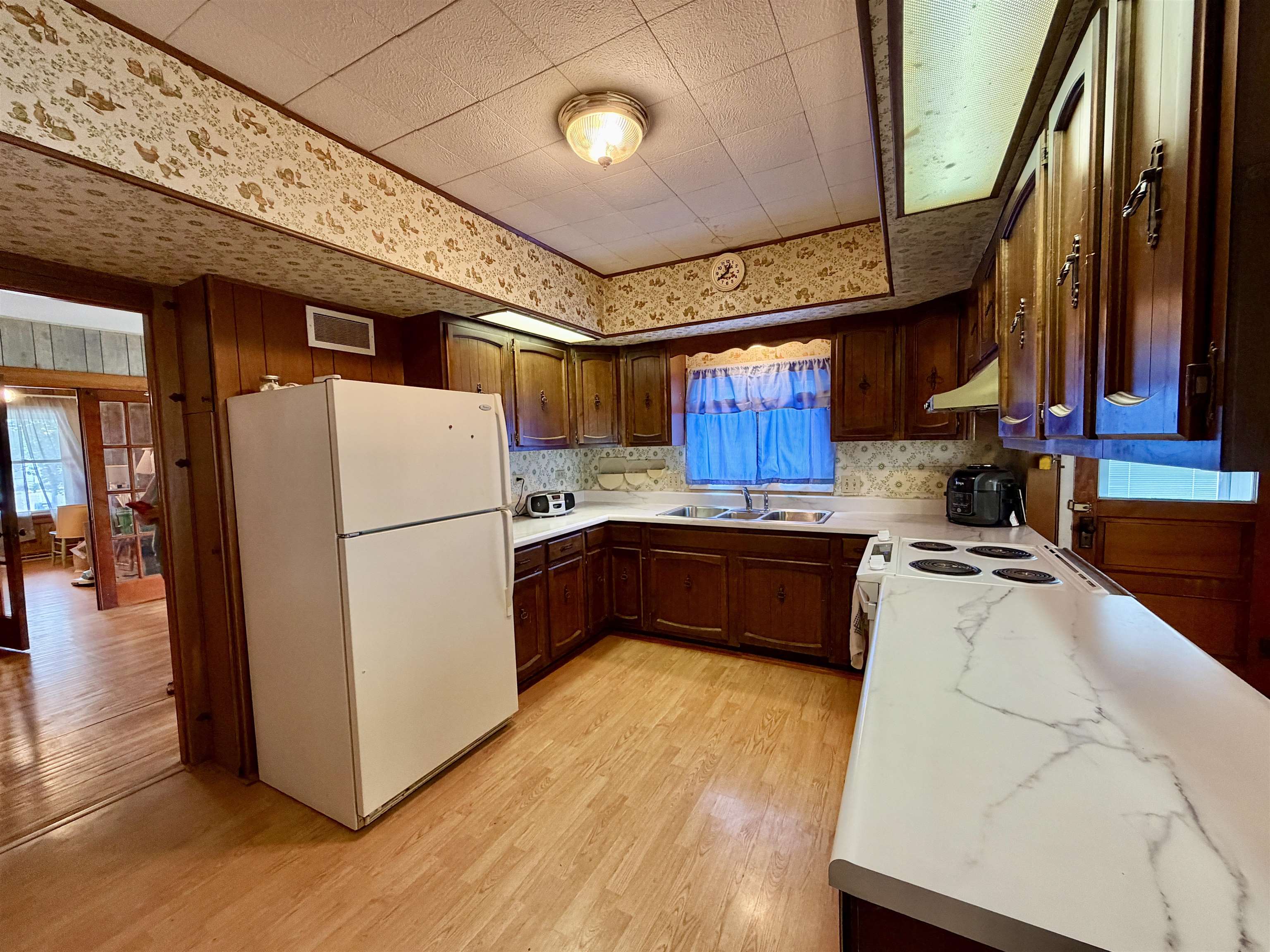109 East Rapp Street Mount Carroll, IL 61053 - Photo 9 of 32 Gallery Image 9