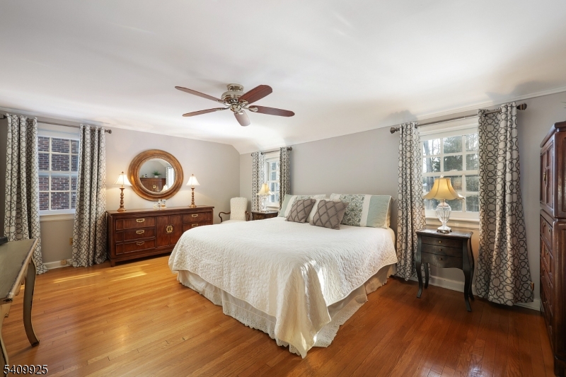 643 Nottingham Place Westfield, NJ 07090 - Photo 21 of 42