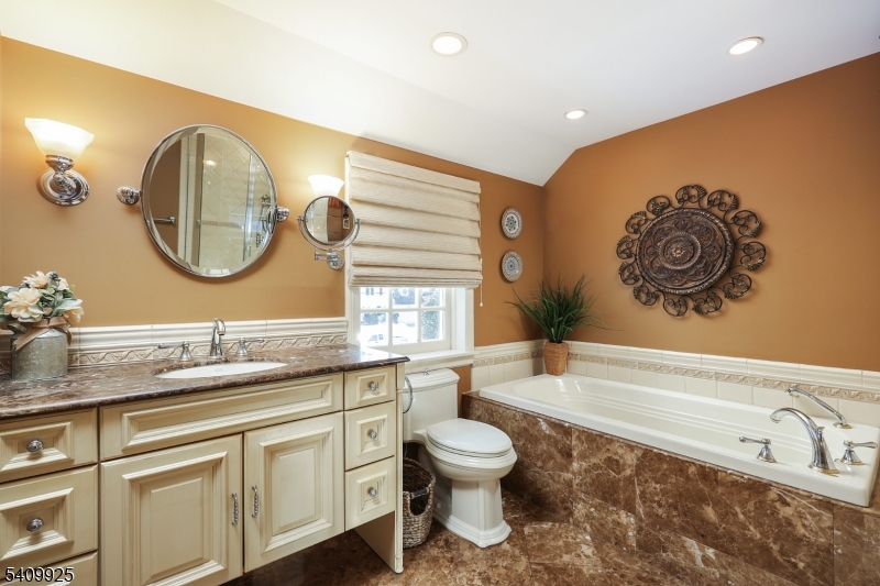 643 Nottingham Place Westfield, NJ 07090 - Photo 24 of 42