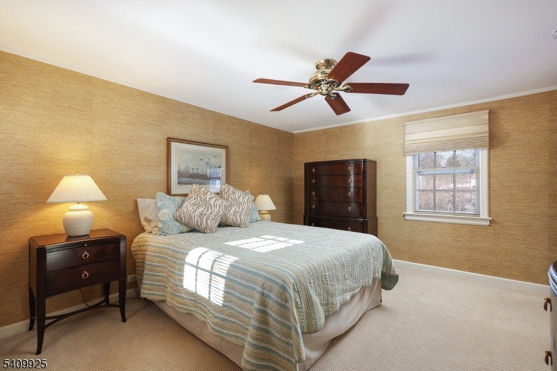 643 Nottingham Place Westfield, NJ 07090 - Photo 26 of 42