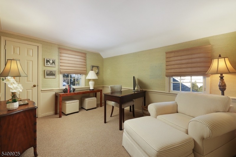 643 Nottingham Place Westfield, NJ 07090 - Photo 28 of 42