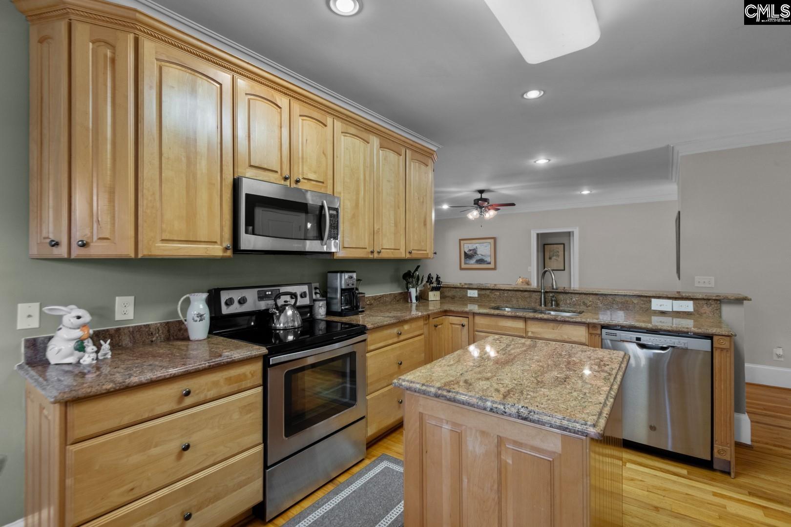 115 Pointe Overlook Drive Chapin, SC 29036 - Photo 16 of 45