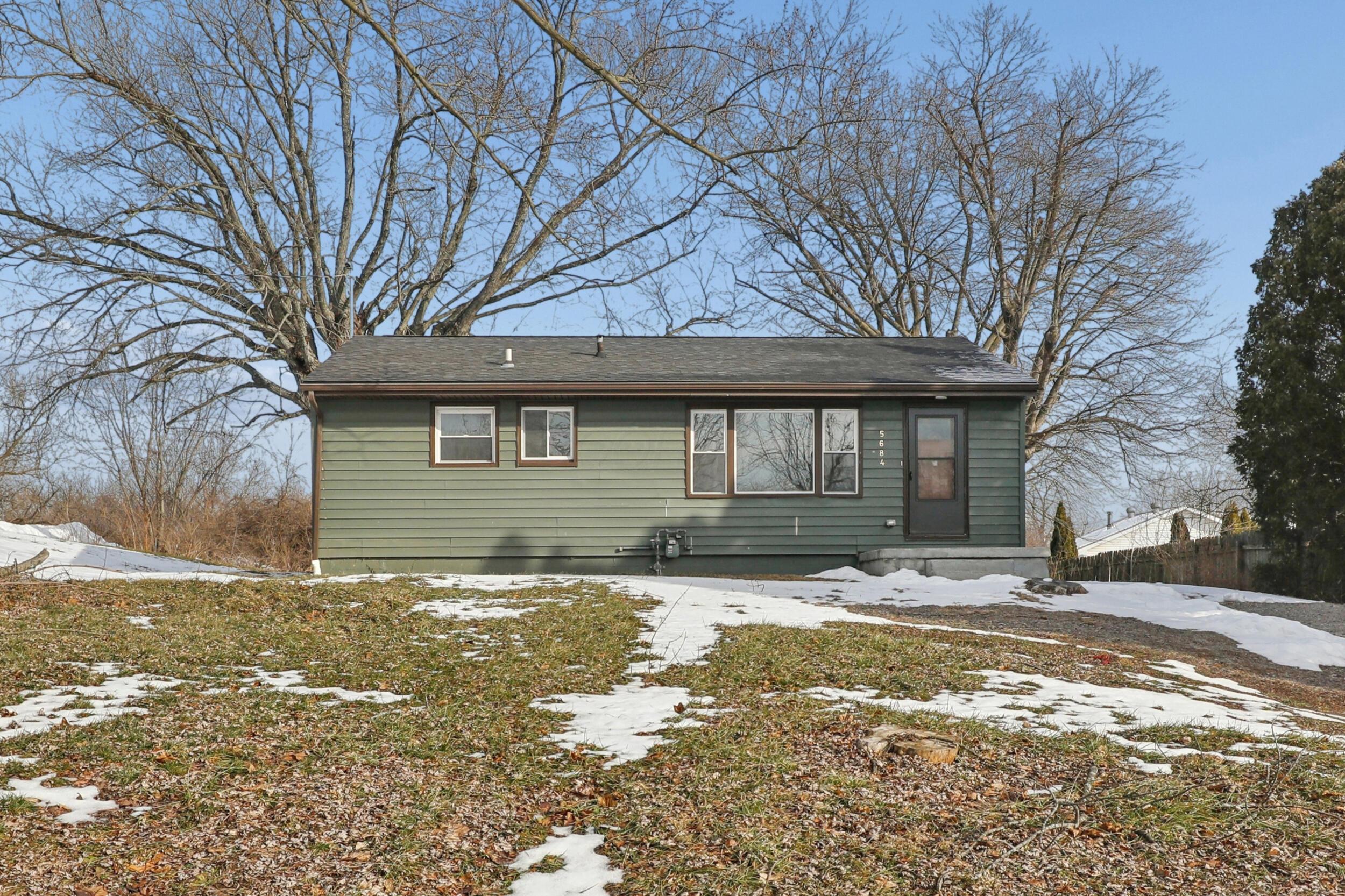 5684 Olive Road Franklin, OH 45005 - Photo 2 of 31 1__b6a0381