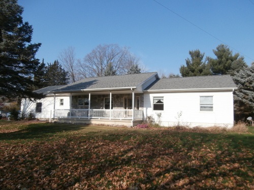 8303 East Island Road Elsie, MI 48831 - Photo 1 of 28 31307881.JPG