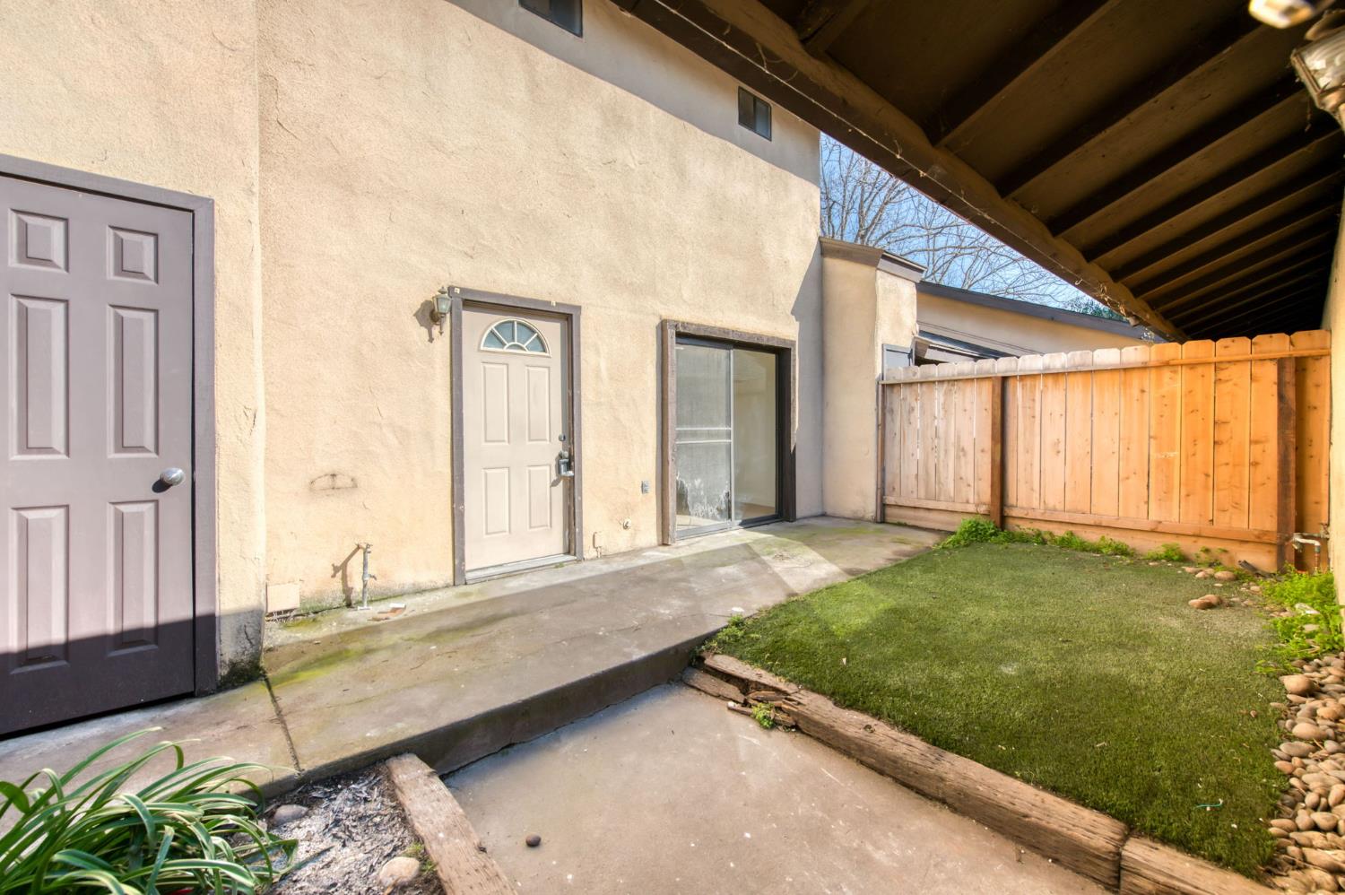 4975 East Butler Avenue, Unit 103 Fresno, CA 93727 - Photo 1 of 16