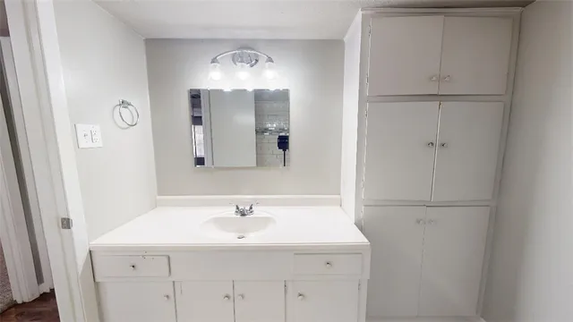 $950 | 3800 East 29th Street, Unit 5, Bryan, TX 77802