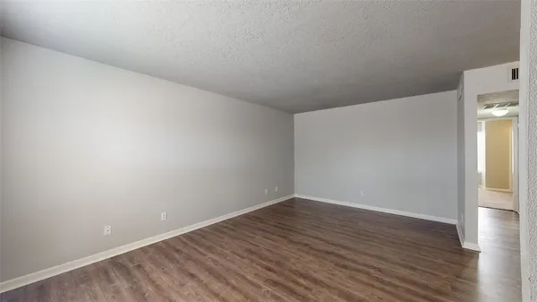 $900 | 3800 East 29th Street, Unit 5, Bryan, TX 77802