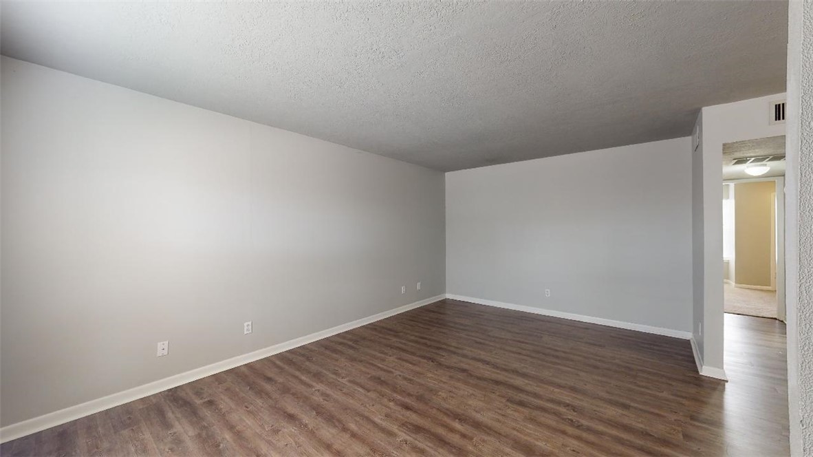 3800 East 29th Street, Unit 5 Bryan, TX 77802 - Photo 3 of 21