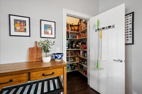 $789,000 | 3443 North Whipple Street, Chicago, IL 60618