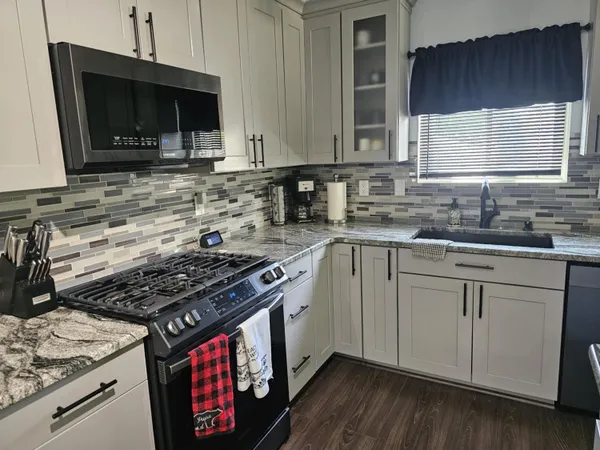 $339,000 | 36761 Willow Road, New Boston, MI 48164