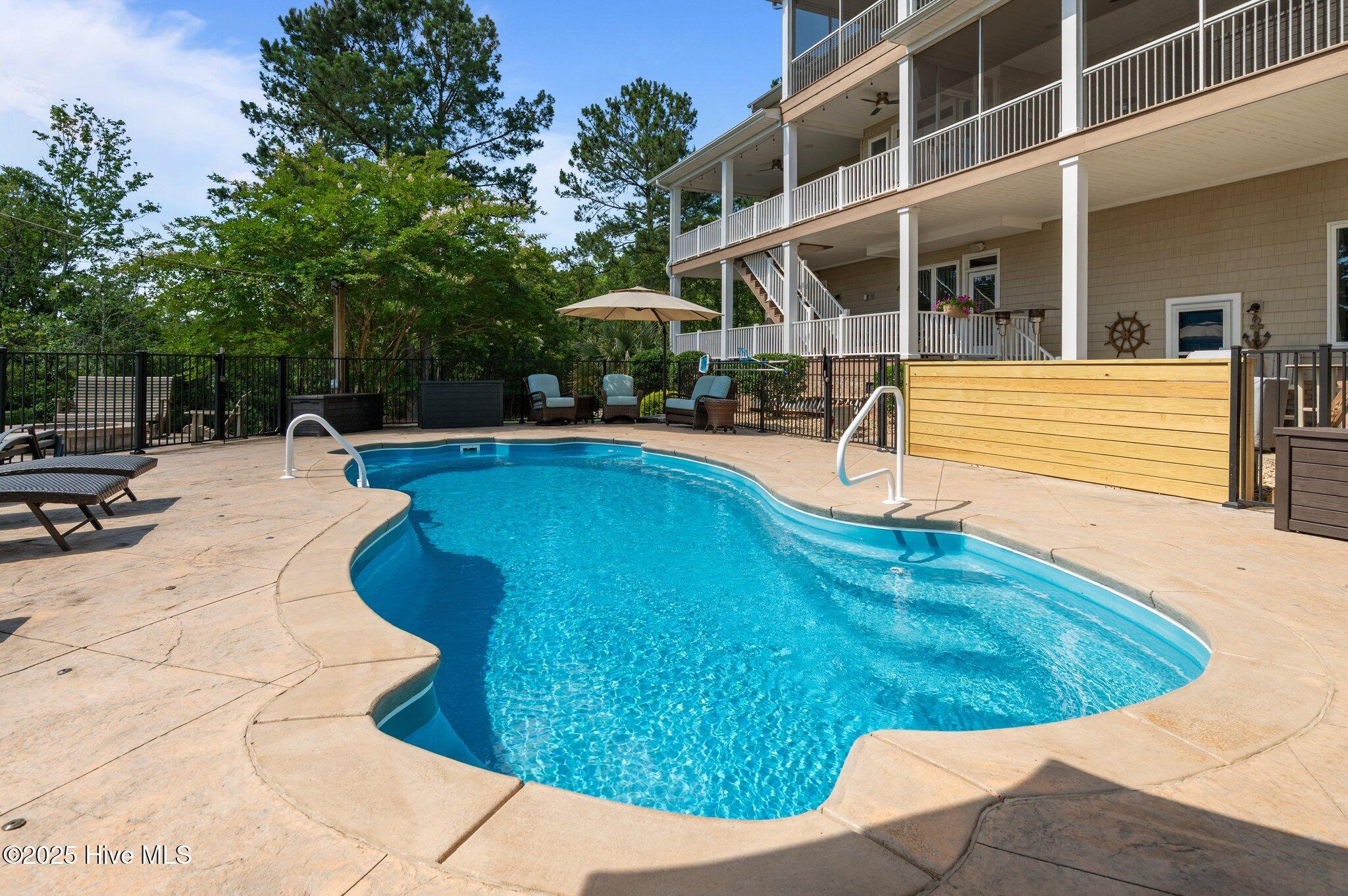 506 Long Point Road Chocowinity, NC 27817 - Photo 66 of 94 Heated, fiberglass
