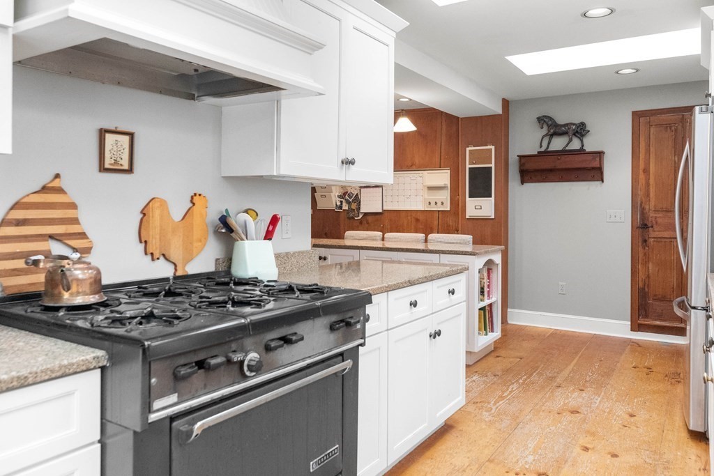 36 High Street Merrimac, MA 01860 - Photo 11 of 42