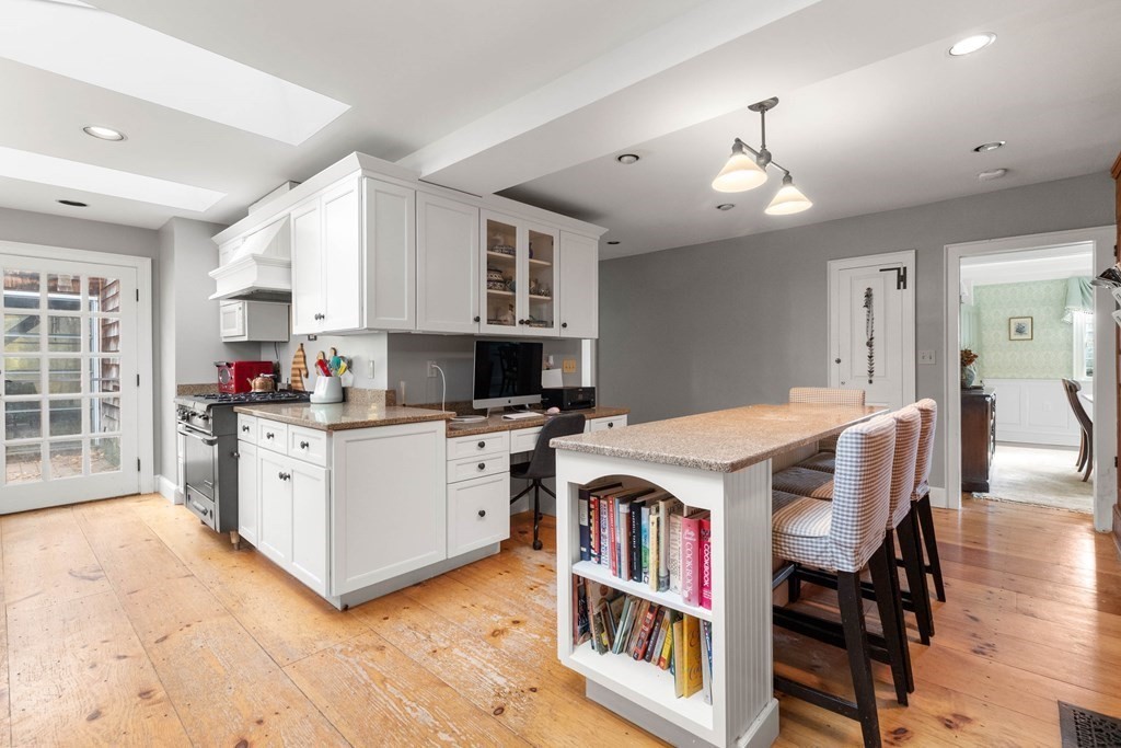36 High Street Merrimac, MA 01860 - Photo 7 of 42