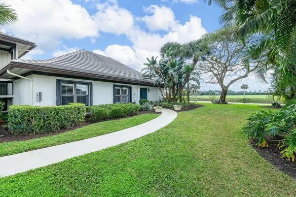 $2,199,000 | 13254 Polo Club Road, Unit C101, Wellington, FL 33414