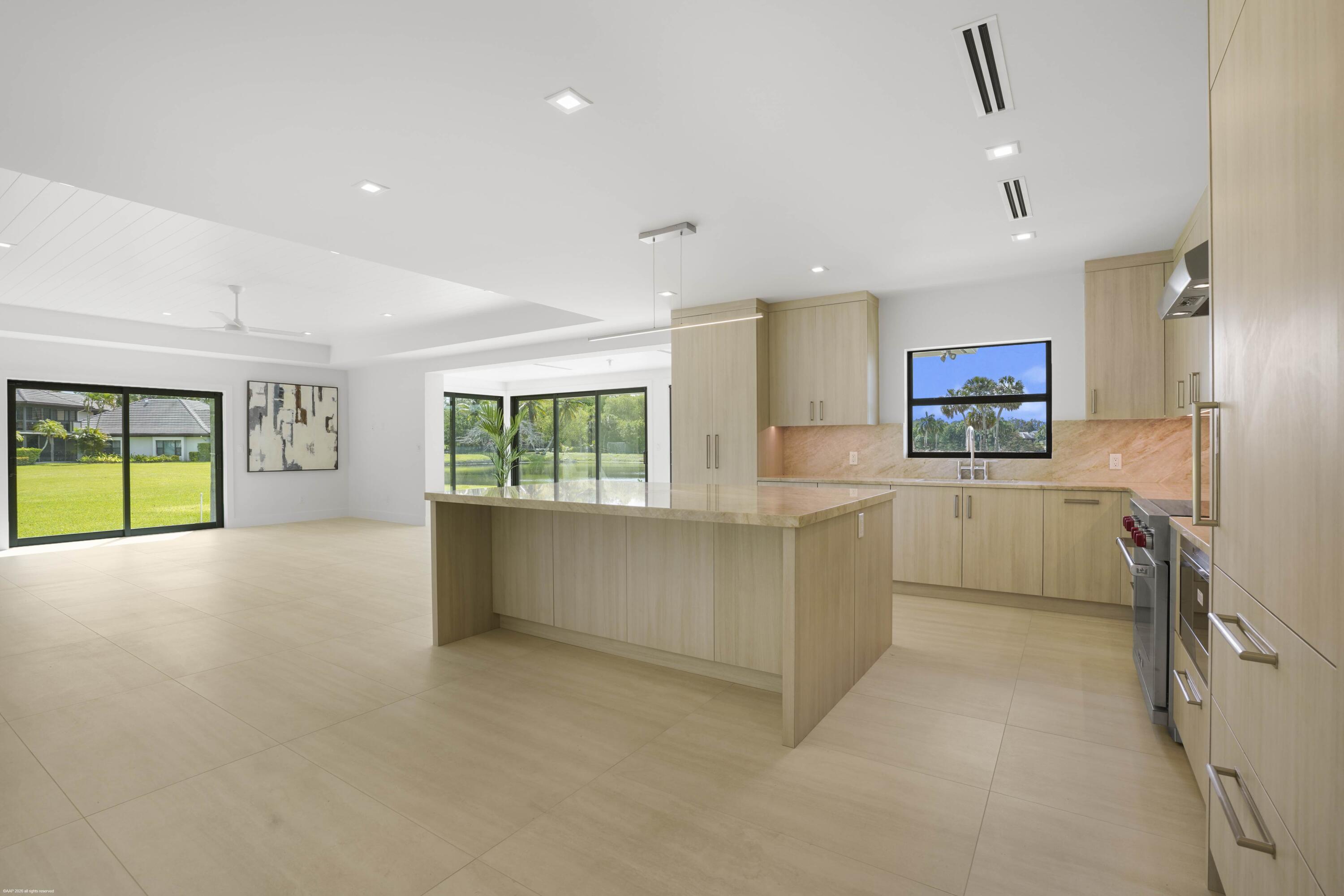 13254 Polo Club Road, Unit C101 Wellington, FL 33414 - Photo 10 of 71 13254 Polo Club Rd Apt C101 010