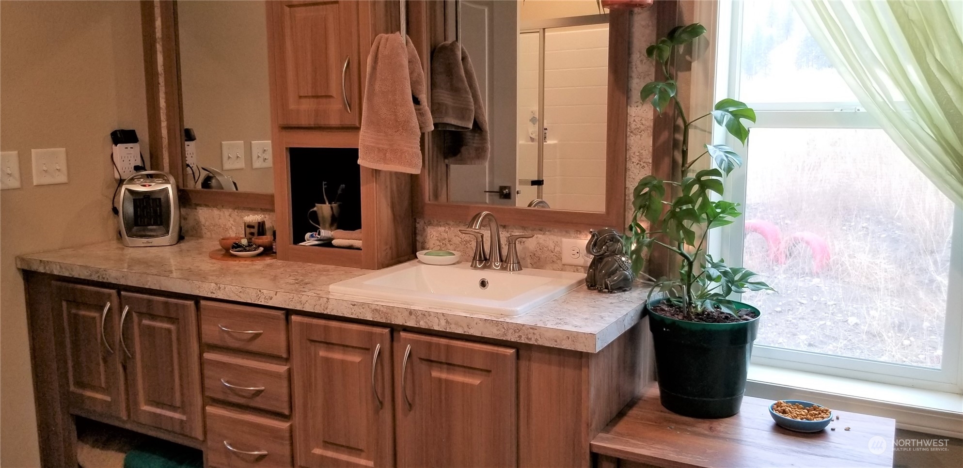 160 Customs Road Curlew, WA 99118 - Photo 13 of 39 Gallery Image 13
