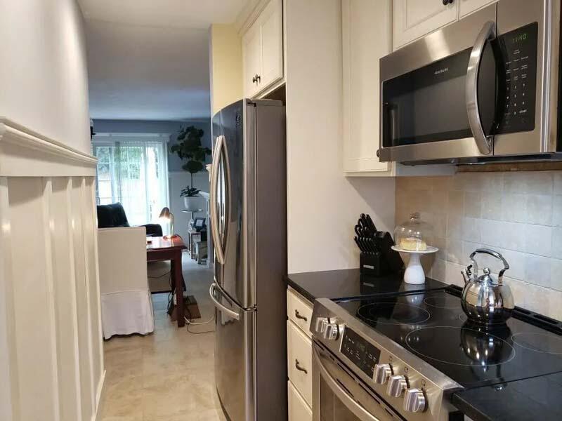 222 Quaker Road, Unit 8U Falmouth, MA 02540 - Photo 3 of 12 20230330151120371237000000-o