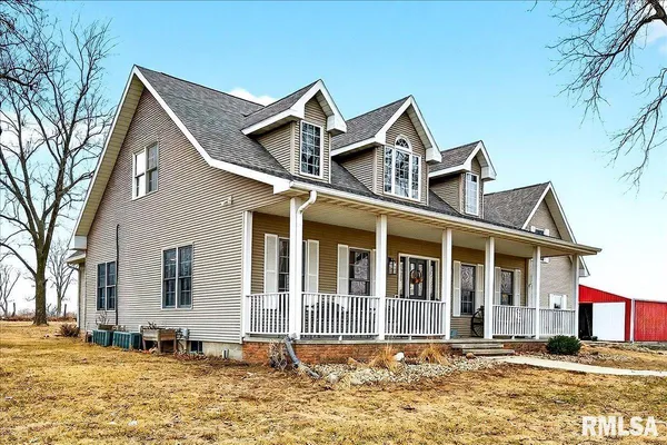 $535,000 | 7225 Township Road 625, Toulon, IL 61483