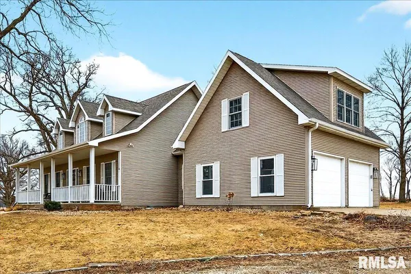$535,000 | 7225 Township Road 625, Toulon, IL 61483