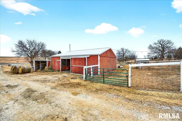 $535,000 | 7225 Township Road 625, Toulon, IL 61483