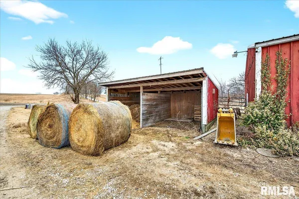 $535,000 | 7225 Township Road 625, Toulon, IL 61483
