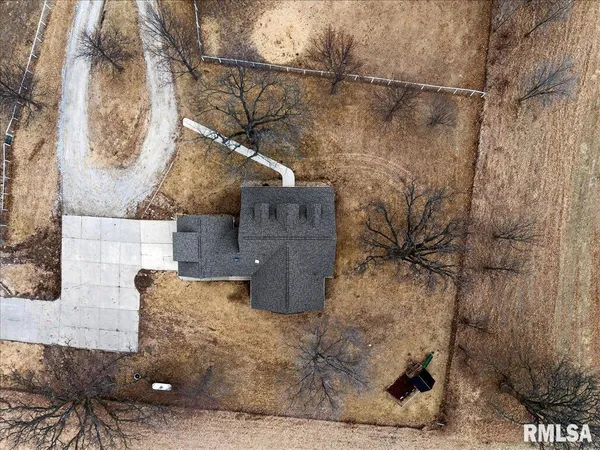 $535,000 | 7225 Township Road 625, Toulon, IL 61483