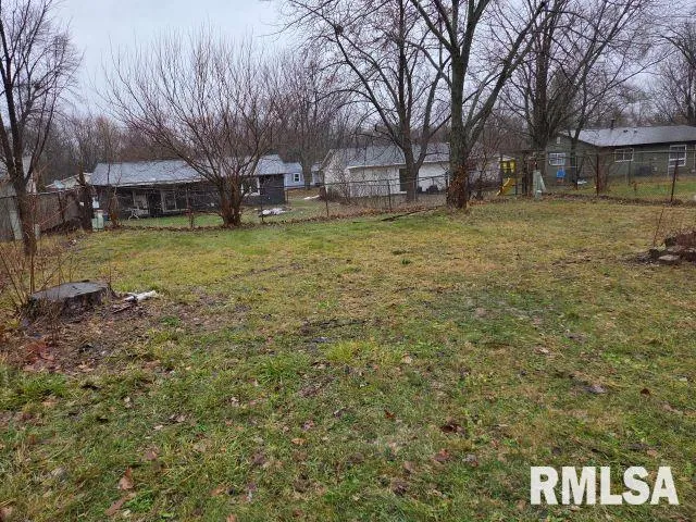 $119,900 | 5820 North Frostwood Parkway, Peoria, IL 61615