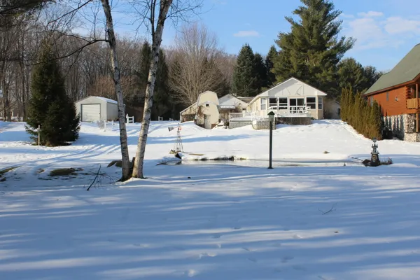 $305,000 | 1132 North Meadowbrook Road, White Cloud, MI 49349