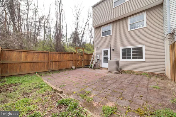 $3,000 | 5569 Caithness Court, Fairfax, VA 22032