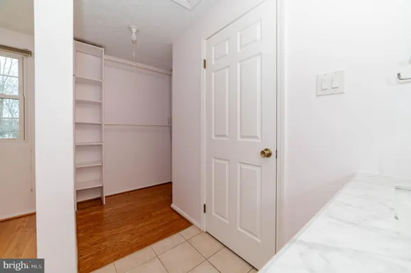 $3,000 | 5569 Caithness Court, Fairfax, VA 22032