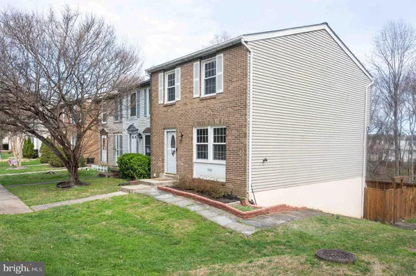 $3,000 | 5569 Caithness Court, Fairfax, VA 22032