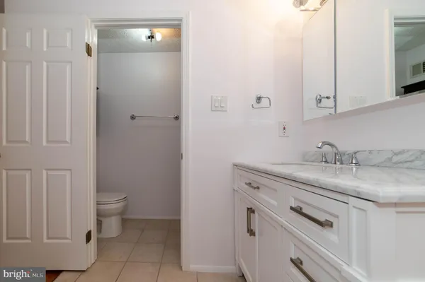 $3,000 | 5569 Caithness Court, Fairfax, VA 22032