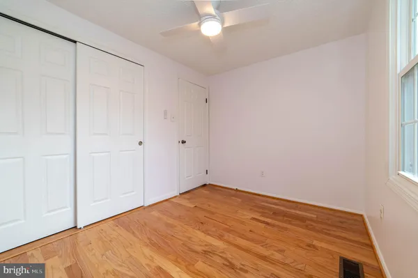 $3,000 | 5569 Caithness Court, Fairfax, VA 22032