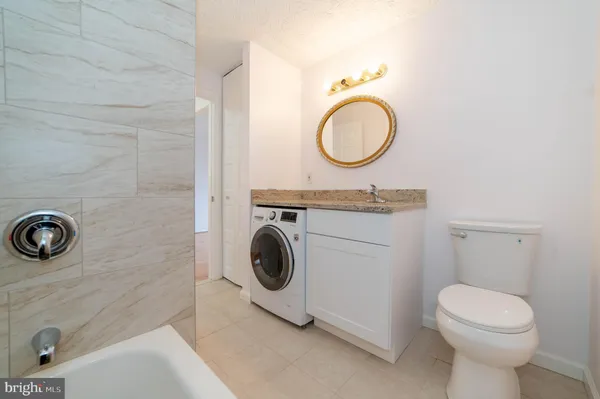 $3,000 | 5569 Caithness Court, Fairfax, VA 22032