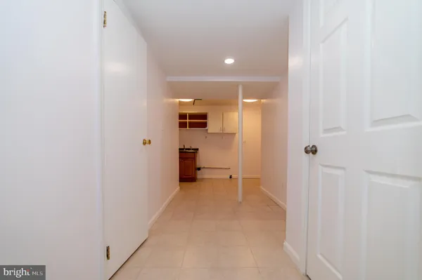 $3,000 | 5569 Caithness Court, Fairfax, VA 22032