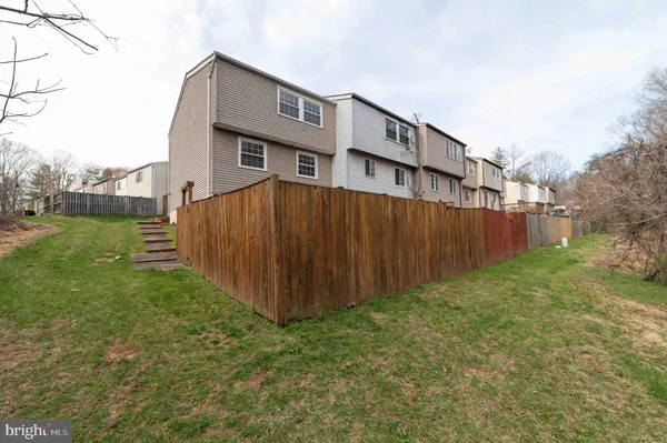 $3,000 | 5569 Caithness Court, Fairfax, VA 22032