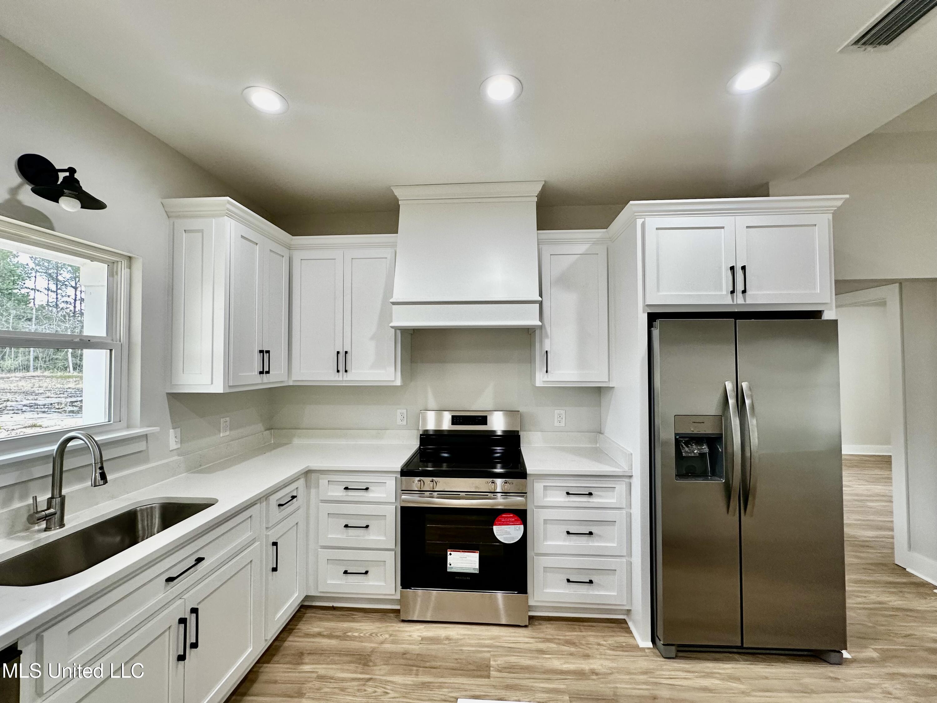 26600 Billy Hinton Road Lucedale, MS 39452 - Photo 12 of 29 FullSizeRender