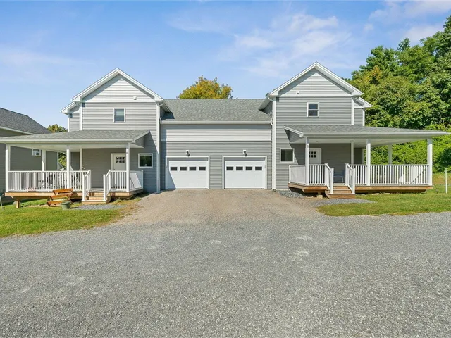 $429,900 | 71 Hefflon Lane, St. Albans, VT 05478