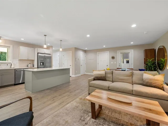 $429,900 | 71 Hefflon Lane, St. Albans, VT 05478