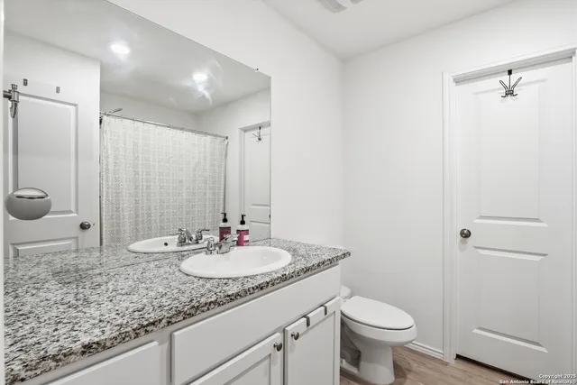 $2,200 | 13942 Bull Cove, San Antonio, TX 78252