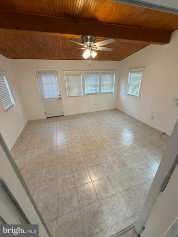 $2,300 | 23 Holcumb Court, Middle River, MD 21220