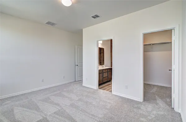 $1,695 | 3423 Old Almonte Drive, San Antonio, TX 78224