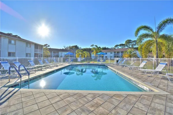 $1,895 | 2330 Naples Trace Circle, Unit 9903, Naples, FL 34109