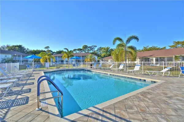 $1,895 | 2330 Naples Trace Circle, Unit 9903, Naples, FL 34109