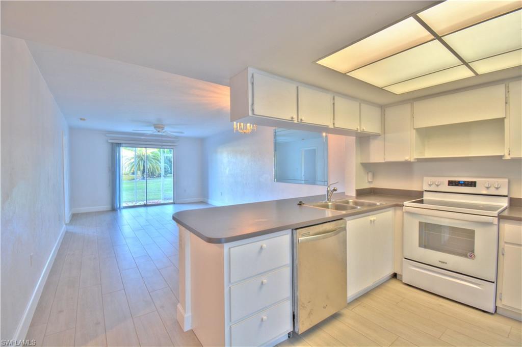 2330 Naples Trace Circle, Unit 9903 Naples, FL 34109 - Photo 4 of 20