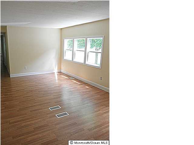 21 Village Road Morganville, NJ 07751 - Photo 3 of 9 Additional Photo