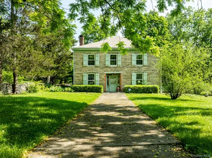 $1,175,000 | 660-668 North Chodikee Lake Road, Highland, NY 12528