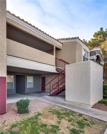 $1,595 | 5055 West Hacienda Avenue, Unit 2122, Las Vegas, NV 89118