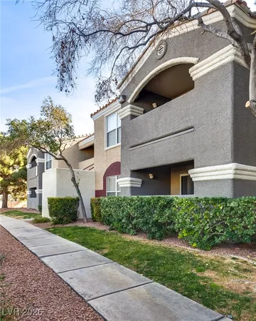$1,595 | 5055 West Hacienda Avenue, Unit 2122, Las Vegas, NV 89118
