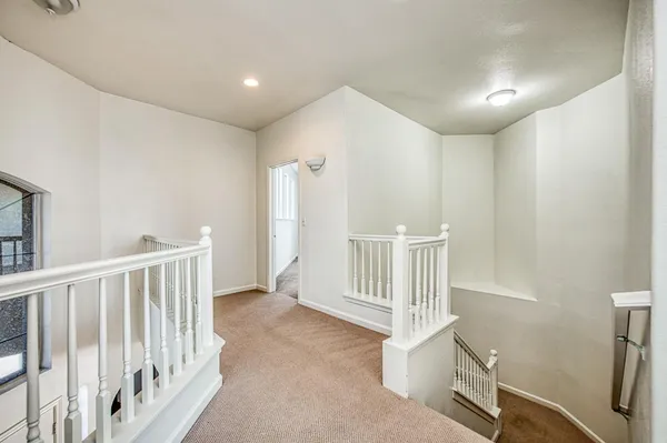 $739,000 | 2707 East Omaha Avenue, Fresno, CA 93720
